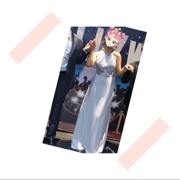 Beautiful Prom/Formal dress - Picture 4 of 6